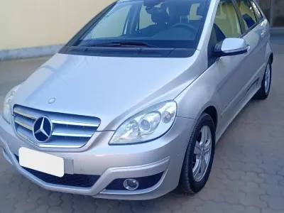 Usata Mercedes B180