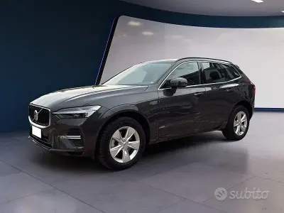 Usata Volvo XC60 Core 197 CV (144 kW) 2023 Marrone SUV