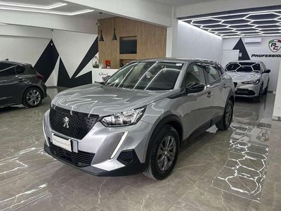 Usata Peugeot 2008 Active 103 CV (75 kW) 2021 Grigio SUV