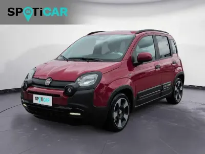 Usata Fiat Panda Cross Cross 69 CV (50 kW) 2025 Rosso Utilitaria