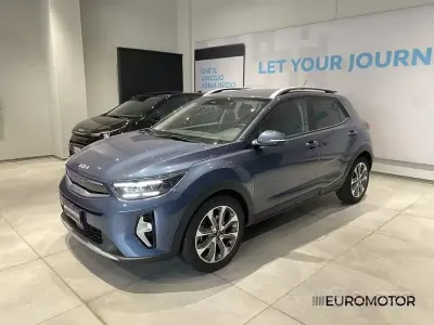 Usata Kia Stonic Style 100 CV (73 kW) 2023 Blu SUV