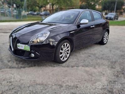 Usata Alfa Romeo Giulietta Super 120 CV (88 kW) 2016 Nero Utilitaria