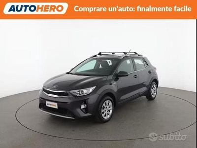 Usata Kia Stonic Style 100 CV (73 kW) 2018 Grigio SUV