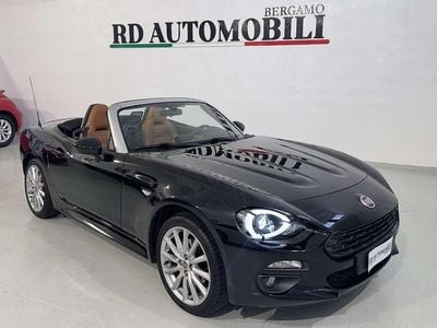 Nero cabonio metallizzato 876b Usata 2018 Fiat 124 Spider Lusso Cabrio | 23.500 € (Buon prezzo)