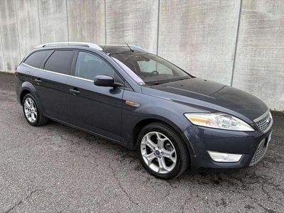 Usata Ford Mondeo Titanium 140 CV (102 kW) 2010 Grigio Station wagon