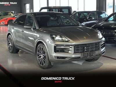 Usata Porsche Cayenne 470 CV (345 kW) 2024 Grigio SUV