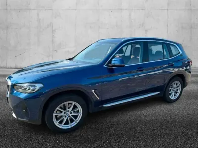 Usata BMW X3 Comfort Edition 190 CV (139 kW) 2022 Blu/azzurro SUV
