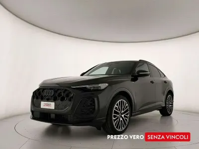 Nuova Audi Q5 Sportback S-Line 204 CV (150 kW) 2026 Nero SUV