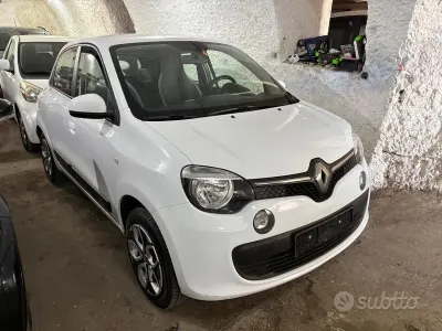 Usata Renault Twingo Life 69 CV (50 kW) 2017 Bianco Utilitaria