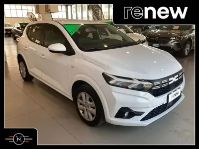 Usata Dacia Sandero Expression 101 CV (74 kW) 2023 Bianco pastello Berlina