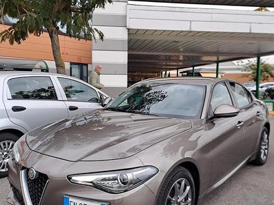 Usata Alfa Romeo Giulia 180 CV (132 kW) 2018 Berlina