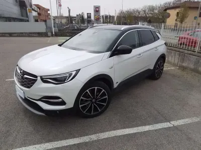 Usata Opel Grandland X Elegance 200 CV (147 kW) 2020 Bianco SUV