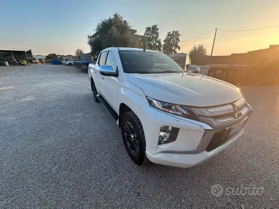 Usata Mitsubishi L200