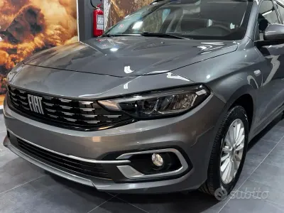 Occasion Fiat Tipo Business 95 ch (69 kW) 2021 Gris Break
