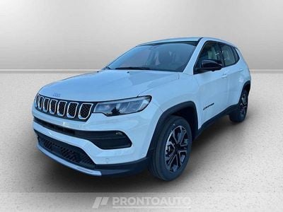Nuova Jeep Compass Altitude 131 CV (96 kW) 2025 Biancosedili in tessuto e tecnopelle neri con cuciture grigie SUV