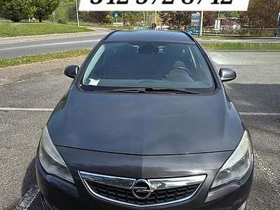 Usata Opel Astra 110 CV (80 kW) 2010 Grigio Station wagon
