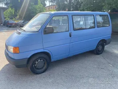 Usata VW Transporter 68 CV (50 kW) 1994 Blu Furgone