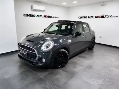 Usata Mini Cooper SD 170 CV (125 kW) 2016 Grigio Utilitaria