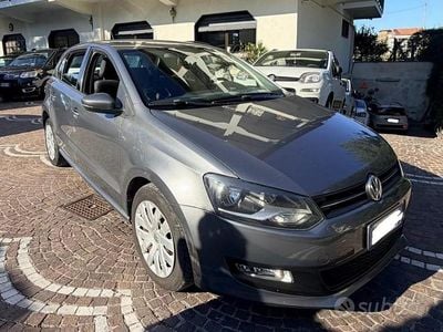 Usata VW Polo Comfortline 70 CV (51 kW) 2012 Grigio Utilitaria