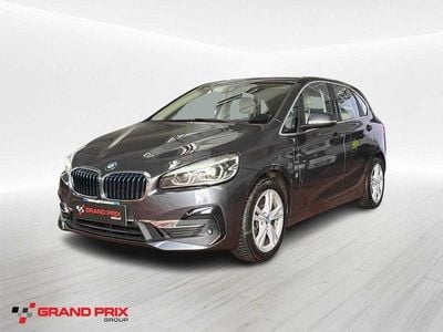 Usata BMW 225 Active Tourer iPerformance 136 CV (100 kW) 2019 Argento Monovolume
