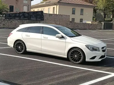Usata Mercedes CLA200 Premium 150 CV (110 kW) 2016 Bianco Coupé