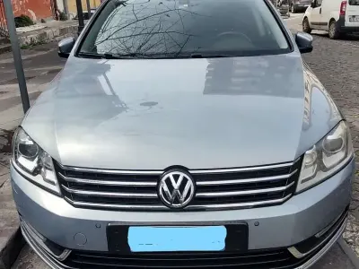 Usata VW Passat Comfortline 140 CV (102 kW) 2013 Station wagon