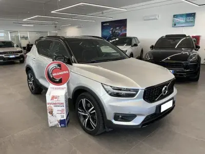 Usata Volvo XC40 R-Design 190 CV (139 kW) 2018 Bianco SUV