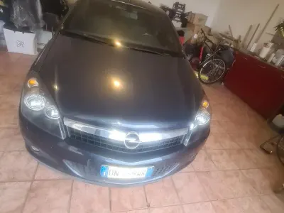 Usata Opel Astra Cabriolet 2005 Cabrio