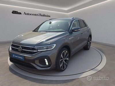 Usata VW T-Roc R-line 150 CV (110 kW) 2022 Grigio SUV