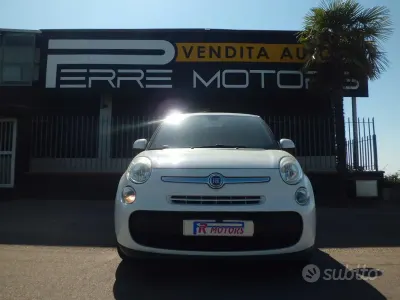 Usata Fiat 500L Living 120 CV (88 kW) 2014 Bianco Monovolume