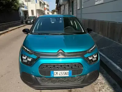 Usata Citroën C3 102 CV (75 kW) 2023 Bluazzurro Utilitaria
