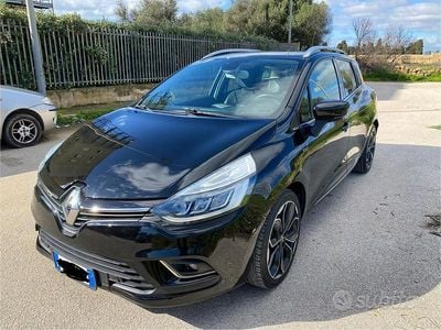 Usata Renault Clio GrandTour 90 CV (66 kW) 2018 Nero Station wagon