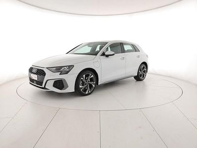 Usata Audi A3 S-Line 204 CV (150 kW) 2022 Bianco ghiacciaio metallizzato Berlina