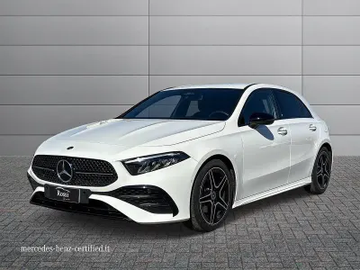 Usata Mercedes A180 Advanced Plus 116 CV (85 kW) 2023 Grigio medio metallizzato Berlina