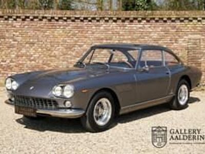 Usata Ferrari 330 300 CV (220 kW) 1965 Grigio Coupé