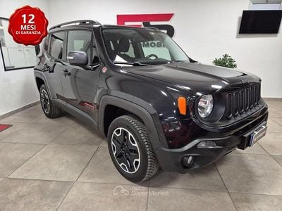 Usata Jeep Renegade Trailhawk 170 CV (125 kW) 2016 Nero SUV
