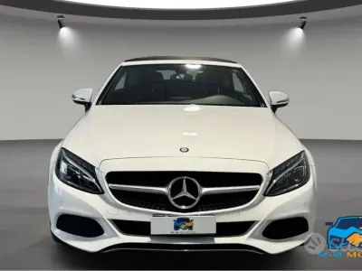 Begagnad Mercedes C220 170 HK (125 kW) 2018 Vit Cab