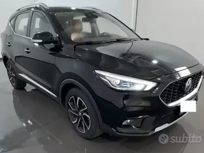 Usata MG ZS Luxury 106 CV (77 kW) 2024 Nero SUV