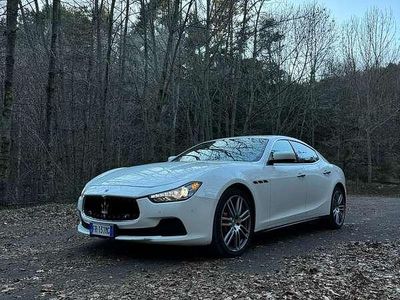 Usata Maserati Ghibli 275 CV (202 kW) 2015 Bianco Berlina