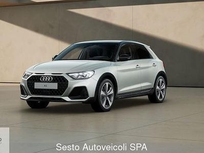 Usata Audi A1 Design 116 CV (85 kW) 2024 Argento SUV
