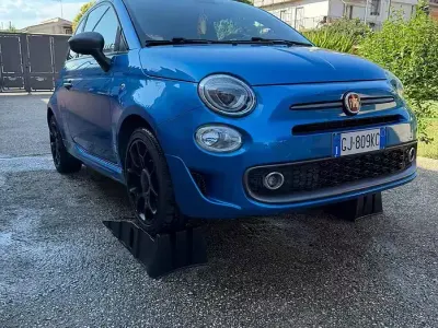 Usata Fiat 500 69 CV (50 kW) 2022 Bluazzurro Berlina