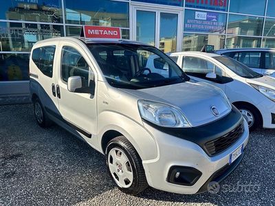 Usata Fiat Qubo Lounge 77 CV (56 kW) 2018 Grigio Monovolume