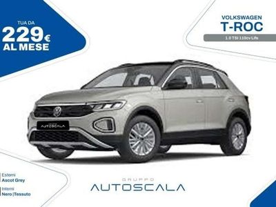 Usata VW T-Roc Life 110 CV (80 kW) 2022 Ascot grey con tetto nero pas SUV