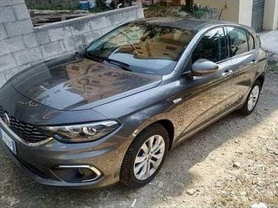 Usata Fiat Tipo 120 CV (88 kW) 2017 Grigio Berlina