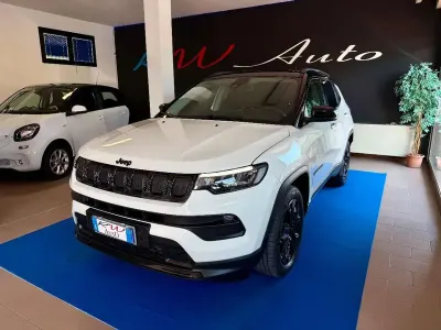 Usata Jeep Compass Night Eagle 131 CV (96 kW) 2022 Bianco SUV