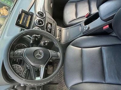 Mercedes B180
