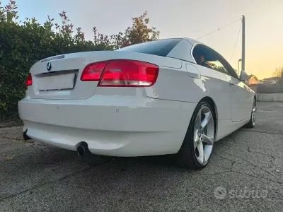 Usata BMW 335 Cabriolet M Sport 306 CV (225 kW) 2008 Bianco Cabrio