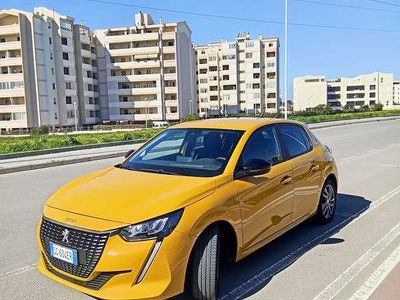 Usata Peugeot 208 Active 75 CV (55 kW) 2022 Utilitaria