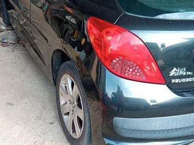 Nero Usata 2007 Peugeot 207 | 1500 € (Ottimo prezzo)