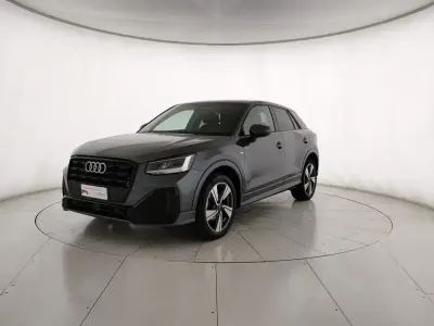 Begagnad Audi Q2 S-Line 150 HK (110 kW) 2022 Grå SUV